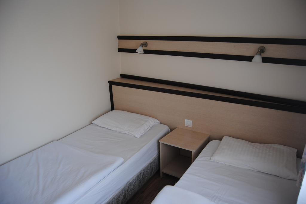 Anzac House Youth Hostel Canakkale Room photo